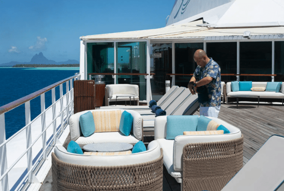 Paul Gauguin Cruises Paul Gauguin Sun Deck 1.png